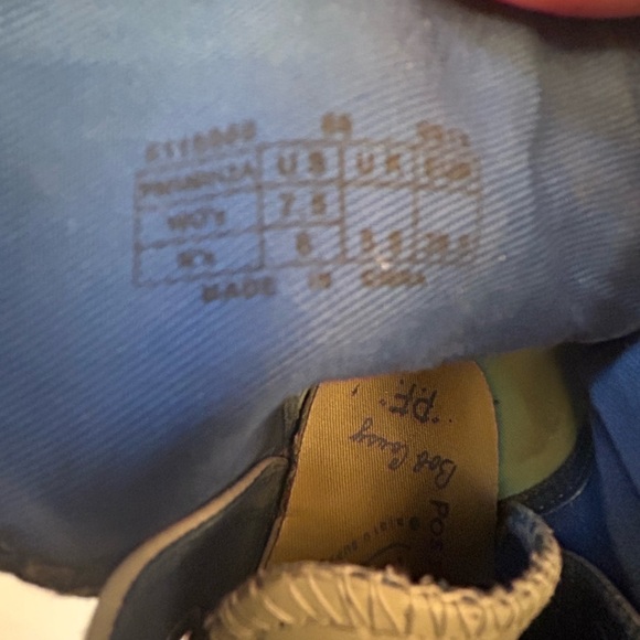 PF Flyer Bob Cousy Special Edition Gray High-Top Sneakers with Blue Accents - Picture 8 of 8